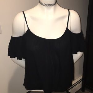 Cold shoulder crop top